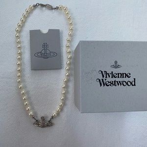 NEW! Vivienne Westwood Orb Pearl Necklace 15’